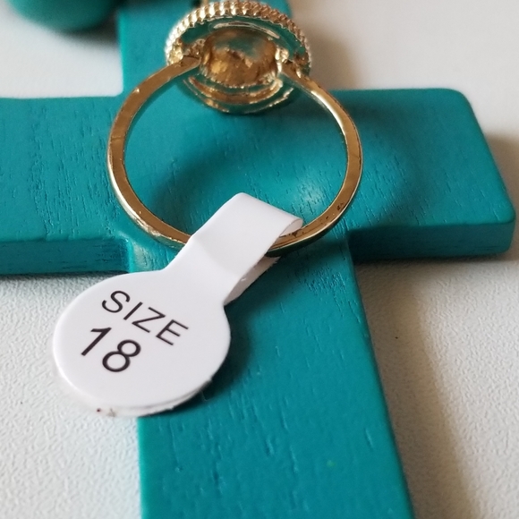 3/$30♥️  Bohemian Oval Geometric Shape Rhinestone ring size 8 - Picture 3 of 4